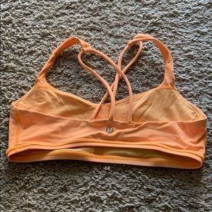 Lululemon free to be bra